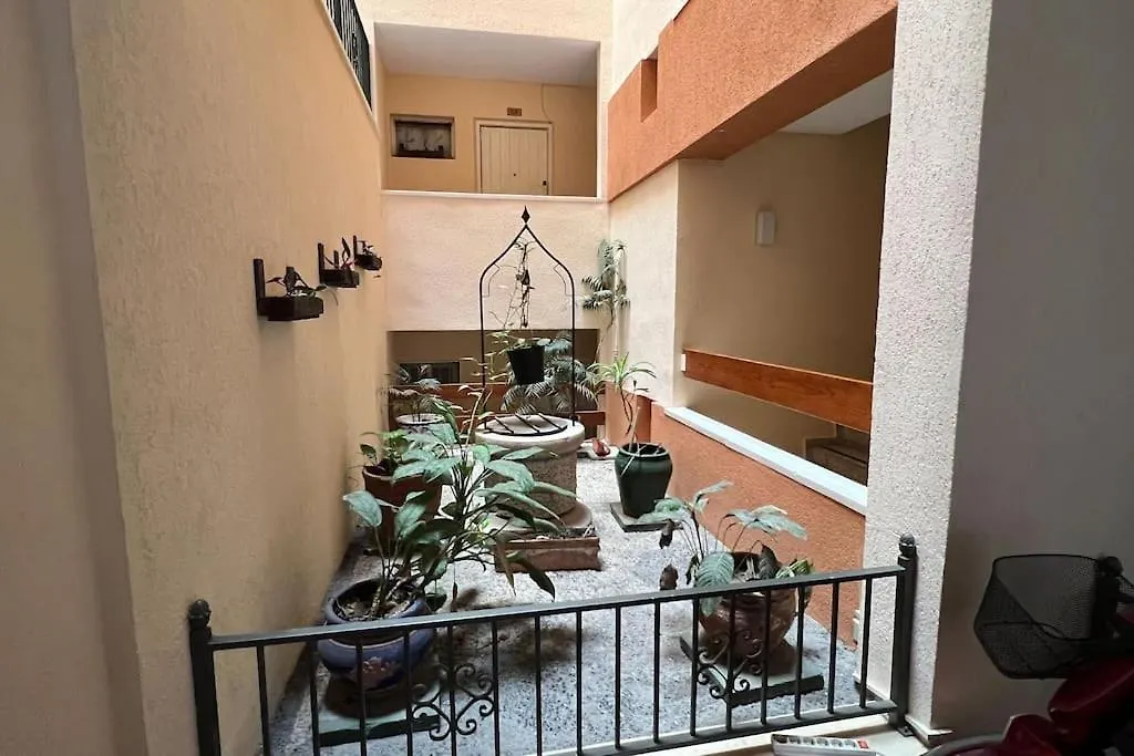 Estudio Aguila Con Vistas Al Mar بينالماذينا 0*,  إسبانيا