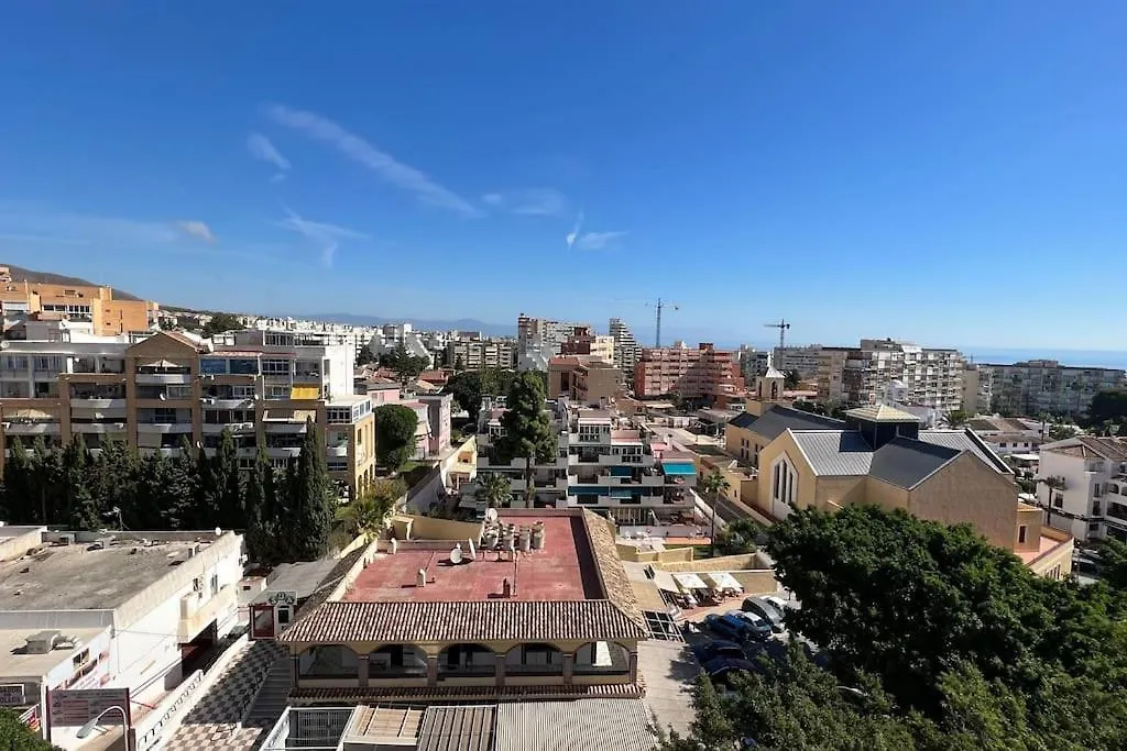 Estudio Aguila Con Vistas Al Mar بينالماذينا