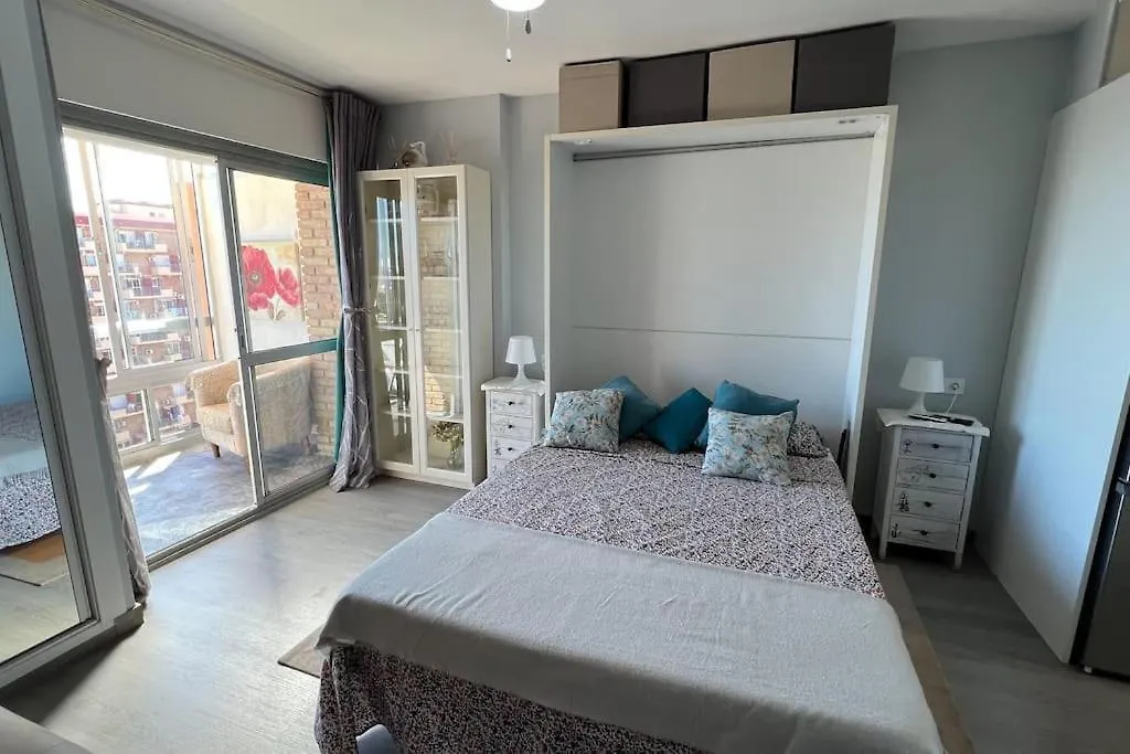 Estudio Aguila Con Vistas Al Mar بينالماذينا إسبانيا