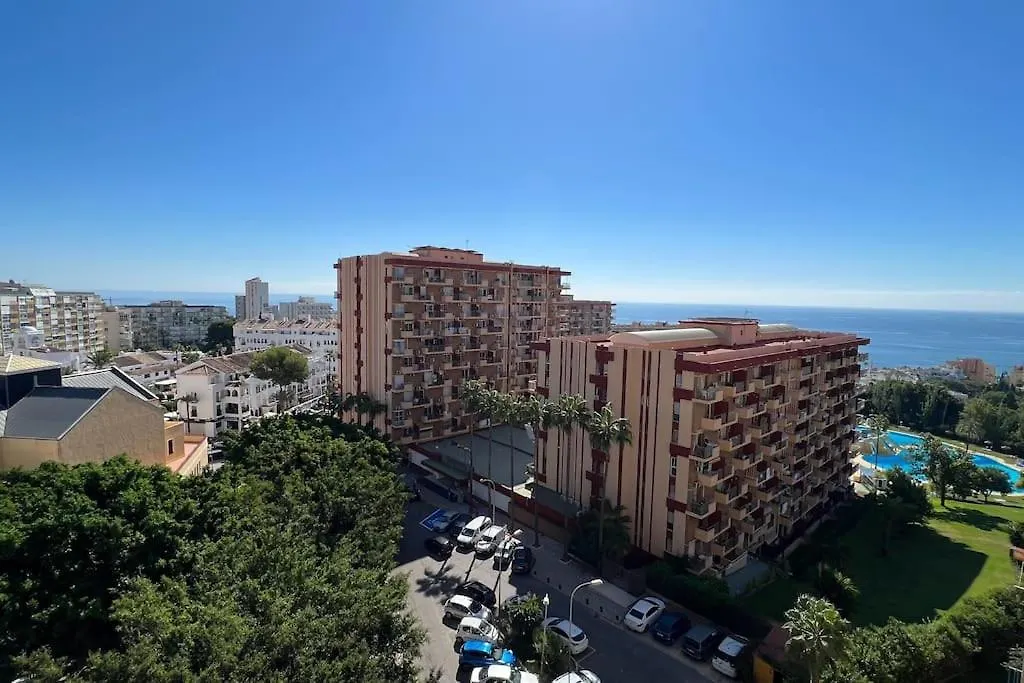 Estudio Aguila Con Vistas Al Mar Benalmadena Spain
