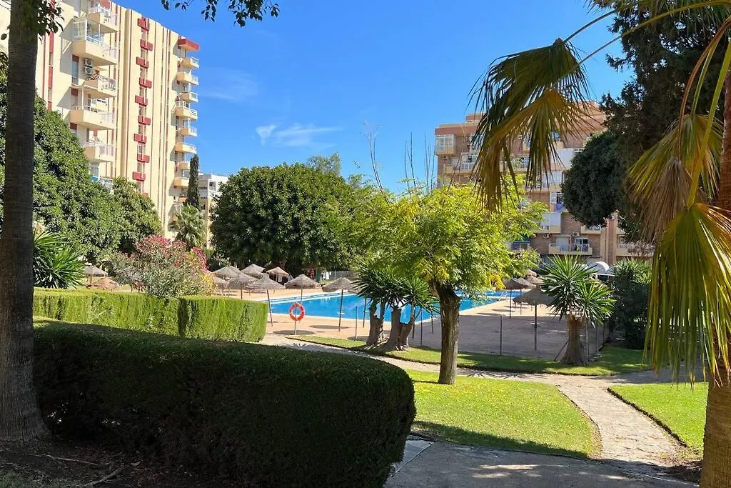 Estudio Aguila Con Vistas Al Mar ベナルマデナ アパート